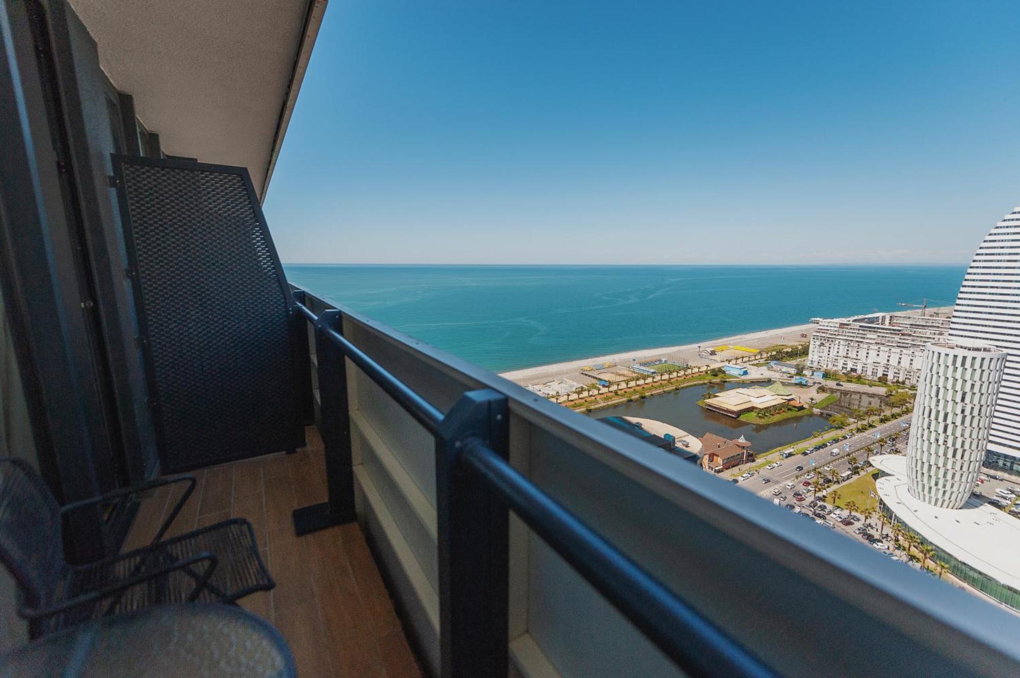 Orbi City Luxury Towers Aparthotel Batumi Luaran gambar