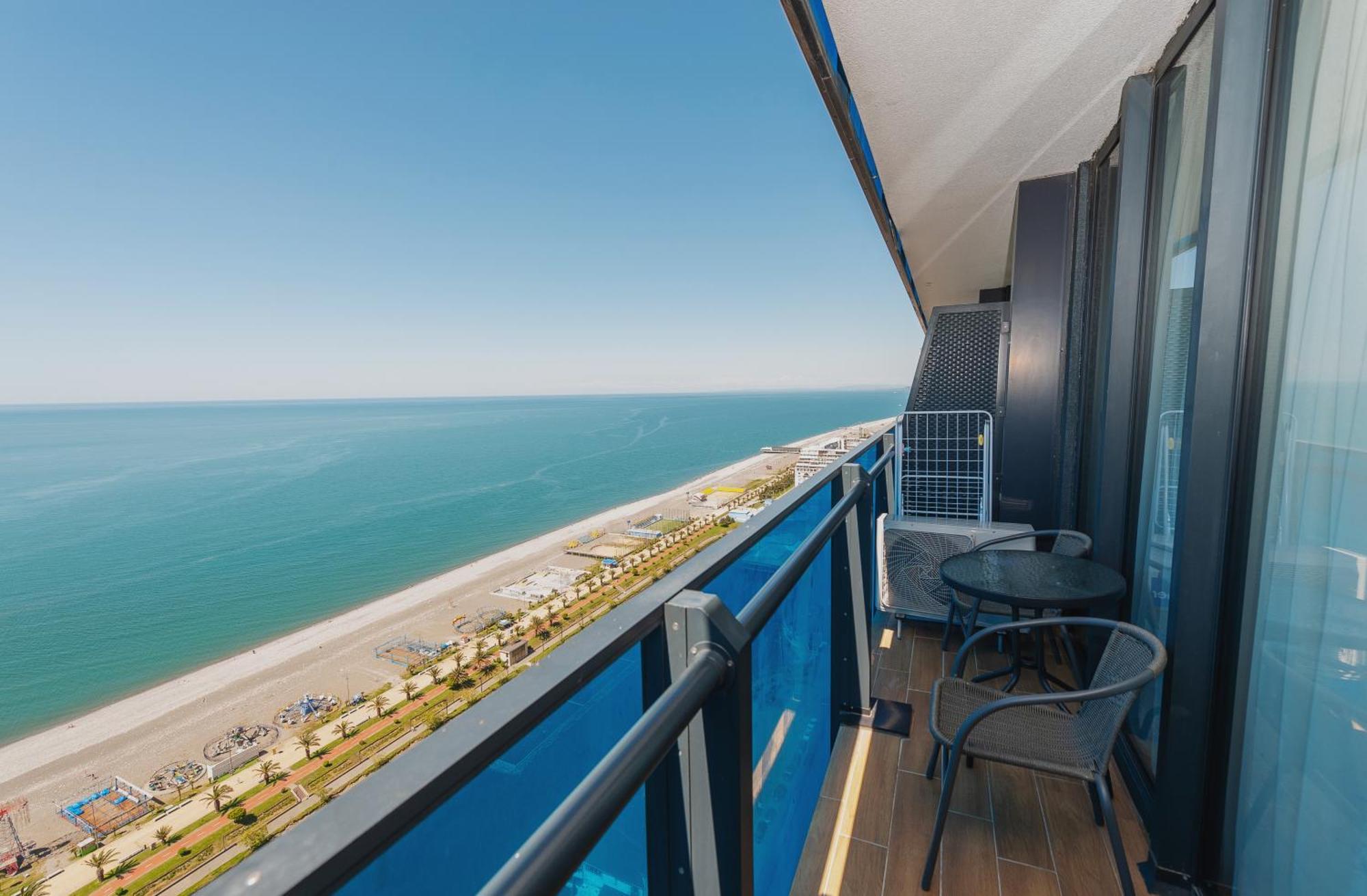 Orbi City Luxury Towers Aparthotel Batumi Luaran gambar