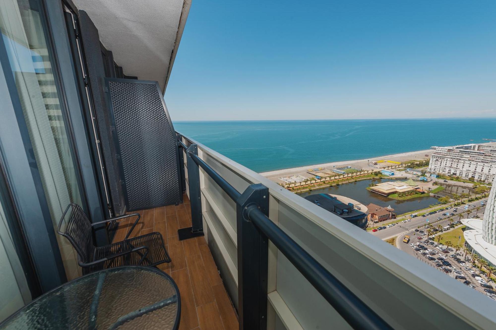 Orbi City Luxury Towers Aparthotel Batumi Luaran gambar