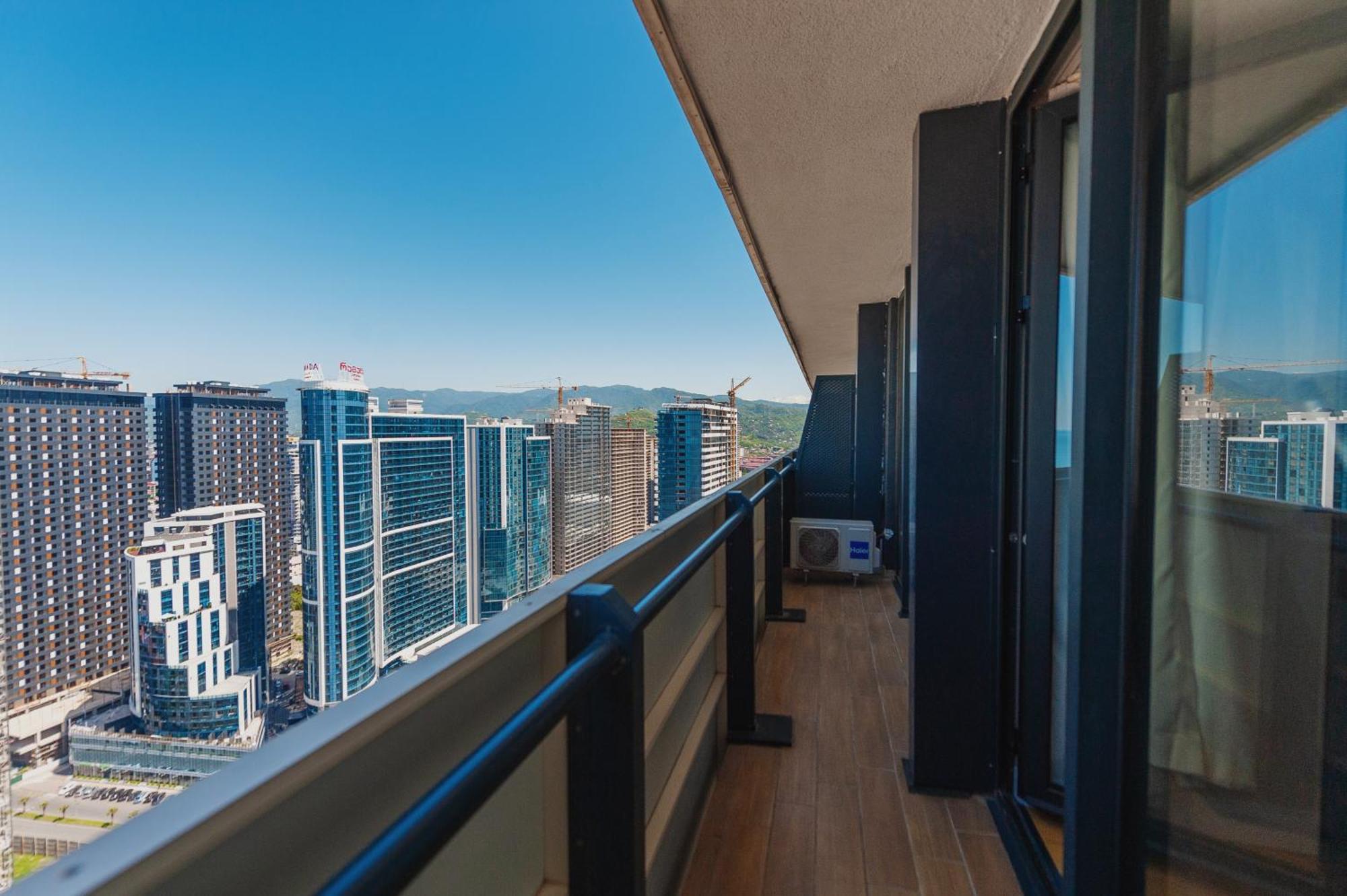 Orbi City Luxury Towers Aparthotel Batumi Luaran gambar